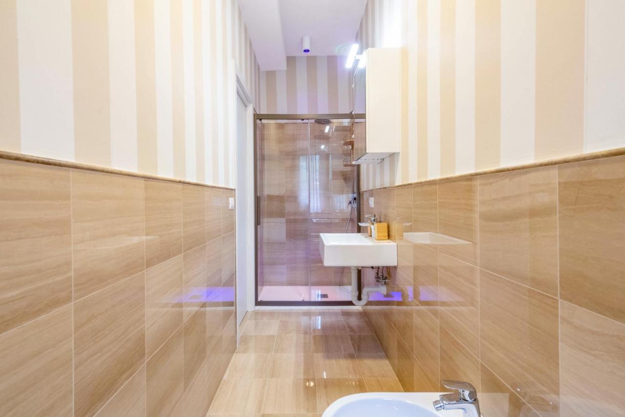 City Gate - Luxury Suites باري المظهر الخارجي الصورة